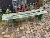 Houten bankjes (2x) - afbeelding 1 van  3