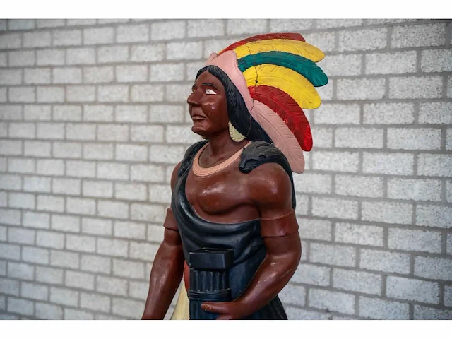 Houten beeld "native american" - afbeelding 4 van  7