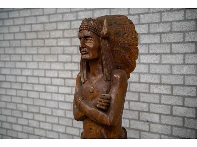 Houten beeld "native american" - afbeelding 5 van  8