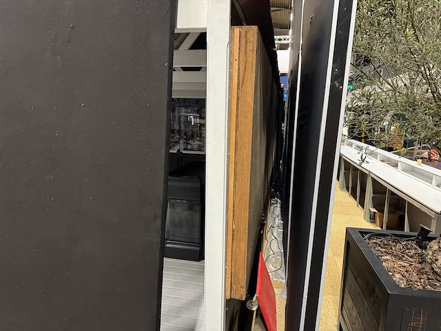 Houten beursstand - afbeelding 13 van  23
