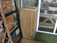 Houten bloembak, 60 x 60 x 120 cm. - afbeelding 1 van  2