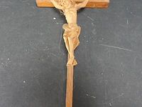 Houten crucifix - afbeelding 2 van  5
