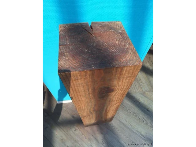 Houten displayzuil - 29x29x100cm - afbeelding 3 van  3