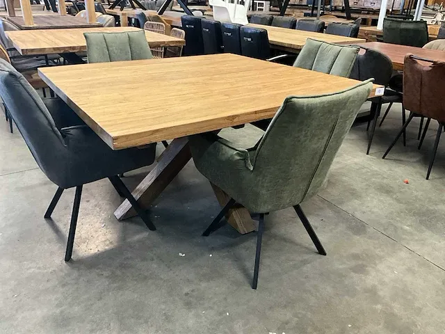 Houten eetkamertafel - afbeelding 2 van  6