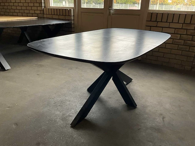 Houten eetkamertafel - afbeelding 1 van  11