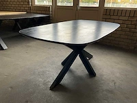 Houten eetkamertafel - afbeelding 1 van  11