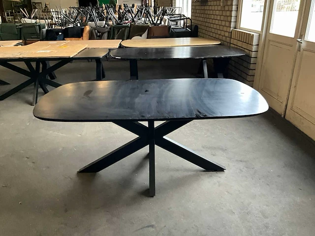 Houten eetkamertafel - afbeelding 9 van  11