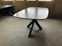 Houten eetkamertafel - afbeelding 10 van  11