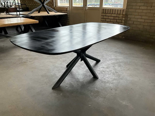 Houten eetkamertafel - afbeelding 11 van  14