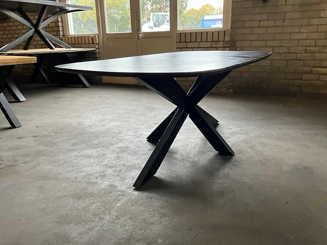 Houten eetkamertafel - afbeelding 2 van  9