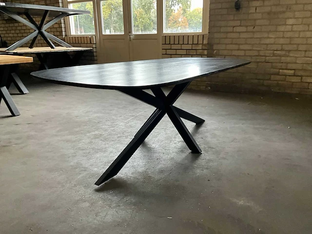 Houten eetkamertafel - afbeelding 10 van  11