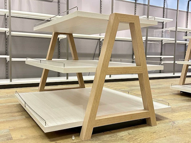 Houten etagère 120 cm hoog (4x) - afbeelding 1 van  5