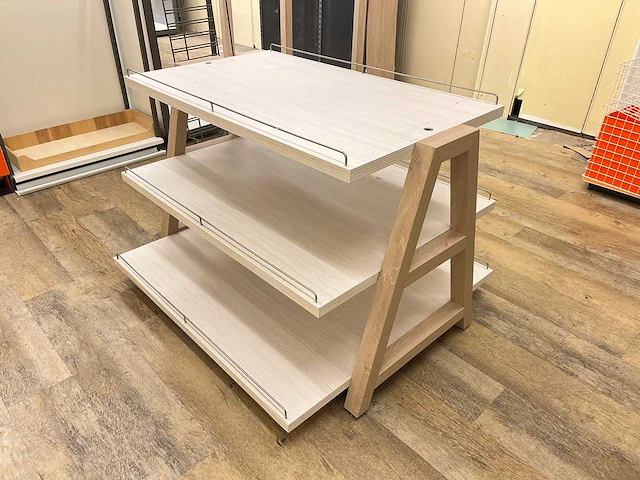 Houten etagère 120 cm hoog - afbeelding 2 van  4