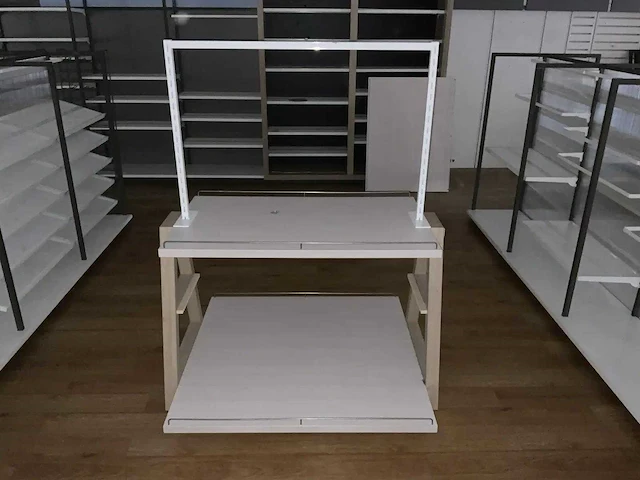 Houten etagere - afbeelding 4 van  4