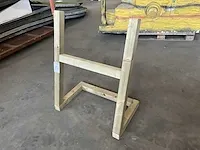 Houten informatiestandaard (65x) - afbeelding 1 van  4