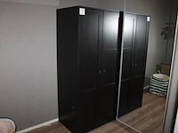 Houten kast 80 x 55 x 176 cm ikea met twee deuren. - afbeelding 1 van  3