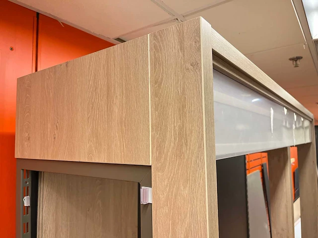 Houten kast met stalen frame (2x) - afbeelding 7 van  7