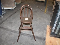 Houten kinderstoel. - afbeelding 1 van  2