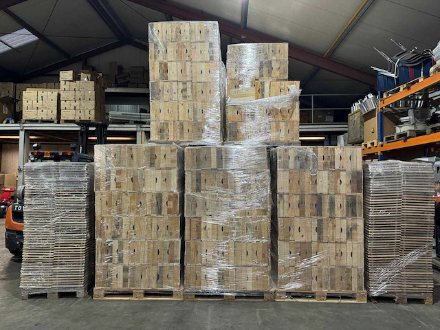 Houten kist (84x) - afbeelding 8 van  8