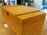 Houten kist met speelkaarten - afbeelding 4 van  5