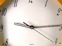 Houten klok - afbeelding 3 van  5