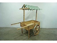 Houten marktkraam - afbeelding 1 van  5