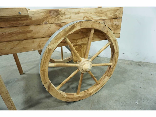 Houten marktkraam - afbeelding 4 van  5