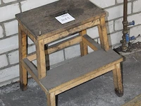 Houten opstapje ikea. - afbeelding 2 van  2