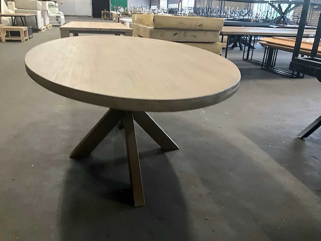 Houten ovale eetkamertafel 230 cm - afbeelding 6 van  7
