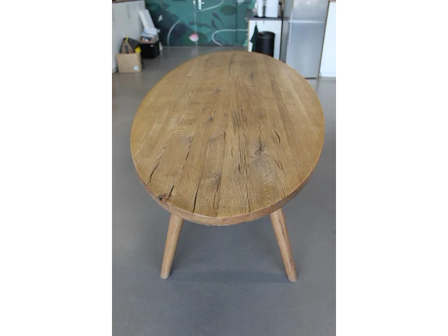 Houten ovalen vergadertafel. afmeting 280 x 115 x 77 cm. - afbeelding 2 van  3