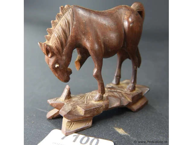Houten paard - afbeelding 1 van  3
