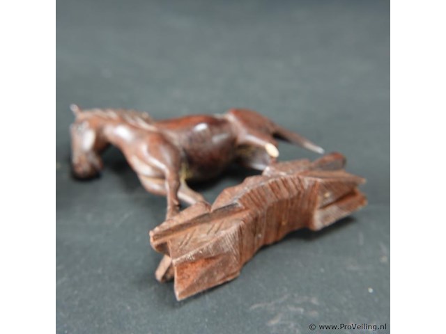Houten paard - afbeelding 3 van  3