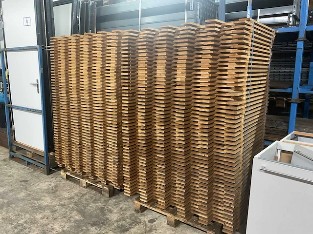 Houten palletstelling vlonders ( 100x) - afbeelding 2 van  3