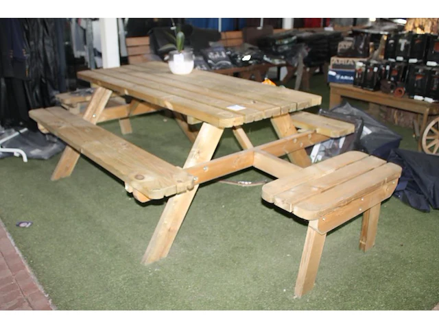 Houten picknickbank met vier banken. tafelafmeting 74 x 177 cm. totale afmeting 282 x 152 cm. - afbeelding 1 van  2