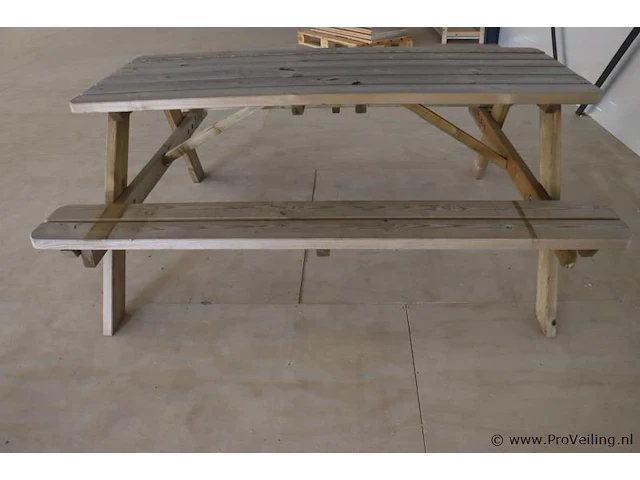 Houten picknicktafel - 180x144x74cm - afbeelding 3 van  4