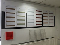 Houten planbord met brievenbakjes. afmeting 245 x 145 cm - afbeelding 1 van  1