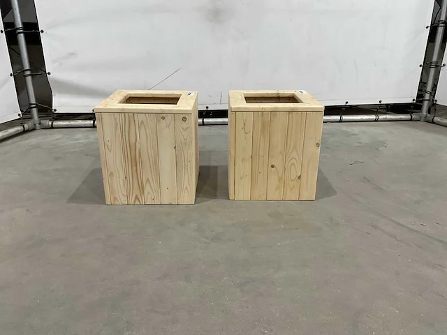 Houten plantenbak (2x) - afbeelding 3 van  6