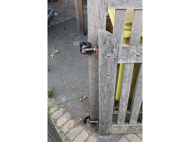 Houten poort. afmeting 2x 250 cm. - afbeelding 2 van  3