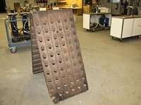Houten pupitre (champagnerek) met 120 posities. - afbeelding 2 van  2