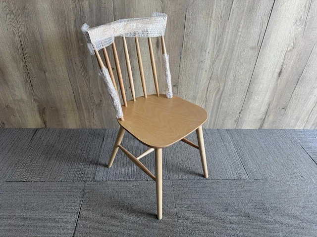 Houten restaurantstoel (8x) - afbeelding 1 van  7