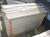 Houten ribben op metalen bok, incl.. bok. afmeting rib 16 x 26 x 95cm. - afbeelding 1 van  2
