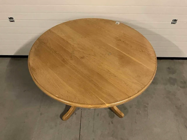Houten ronde tafel (ø 117 cm) - afbeelding 4 van  4