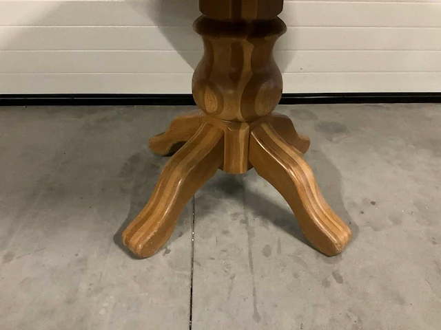 Houten ronde tafel (ø 120 cm) - afbeelding 2 van  3