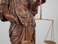 Houten sculptuur, vrouwe justitie - afbeelding 4 van  10