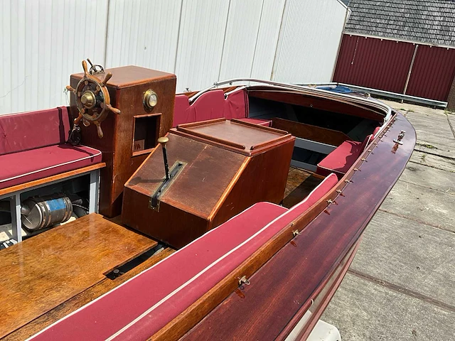 Houten sloep - klassieke - sloep - afbeelding 30 van  38