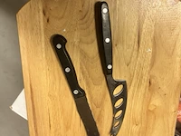 Houten snijplank met 2 mesjes - afbeelding 3 van  3