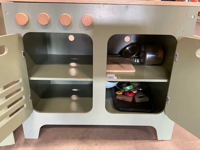 Houten speelkeuken (2x) - afbeelding 6 van  7