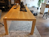 Houten tafel. afmeting 350 x 120 x 76 cm. - afbeelding 1 van  8