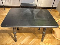 Houten tafel - afbeelding 2 van  5
