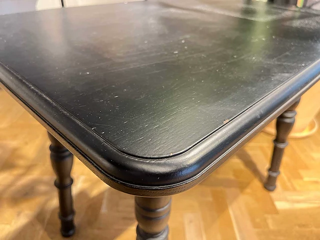 Houten tafel - afbeelding 4 van  5